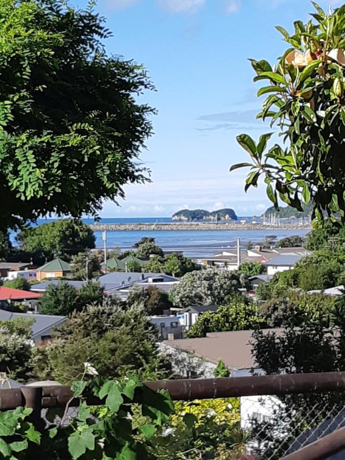 Seascape Hideaway Pohara公寓 外观 照片
